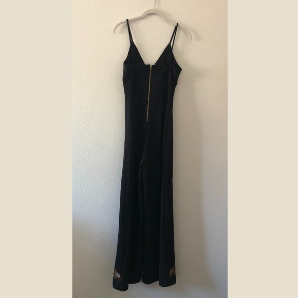 NEW Embroidered V-neck Jumpsuit - Picture 3 of 5
